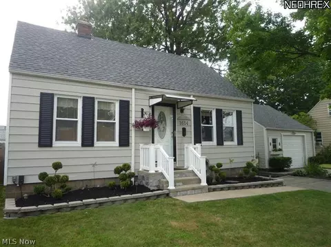 1614 Mapledale Rd, Wickliffe, OH 44092 photo 8