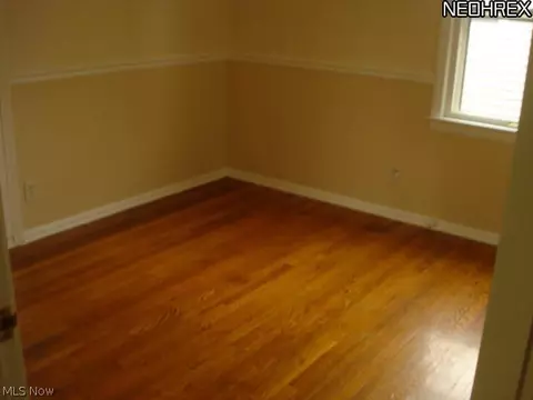 1208 Clearview Ave, Parma, OH 44134 photo 9