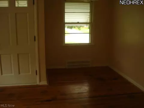 1208 Clearview Ave, Parma, OH 44134 photo 6