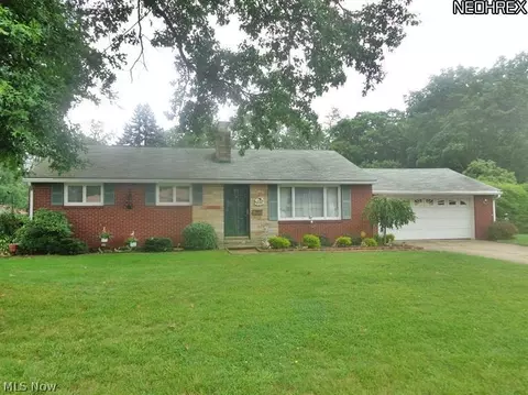 1809 Dover Ave, Dover, OH 44622 photo 1