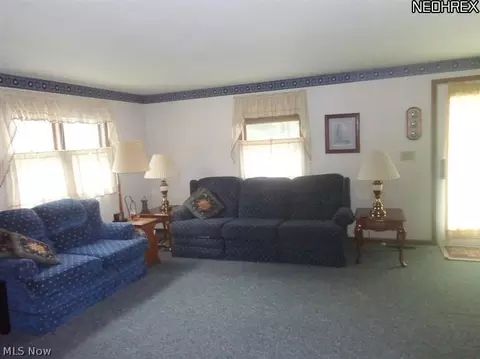 1809 Dover Ave, Dover, OH 44622 photo 10