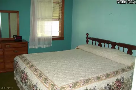 4908 Forest Rd, Mentor, OH 44060 photo 9