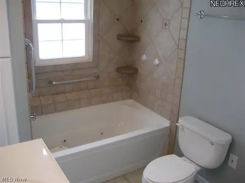 2425 7th St NW, Canton, OH 44708 photo 10