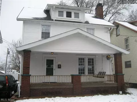 2425 7th St NW, Canton, OH 44708 photo 1