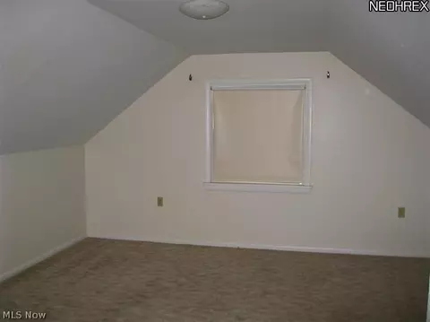 809 Mohawk Ave, Akron, OH 44305 photo 13