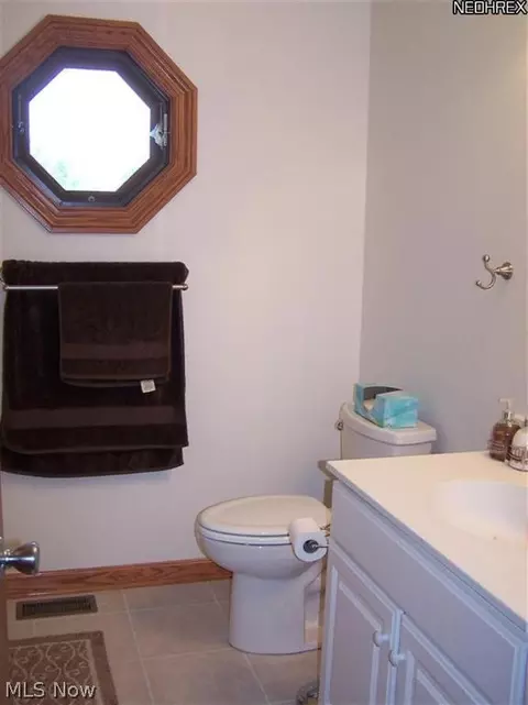 16990 Pine Lake Rd, Beloit, OH 44609 photo 7