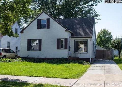 446 E 272 St, Euclid, OH 44132 photo 1