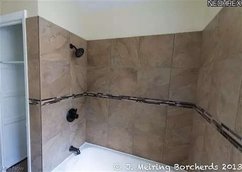 446 E 272 St, Euclid, OH 44132 photo 24