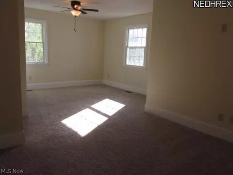 8023 Oberlin Rd, Elyria, OH 44035 photo 11