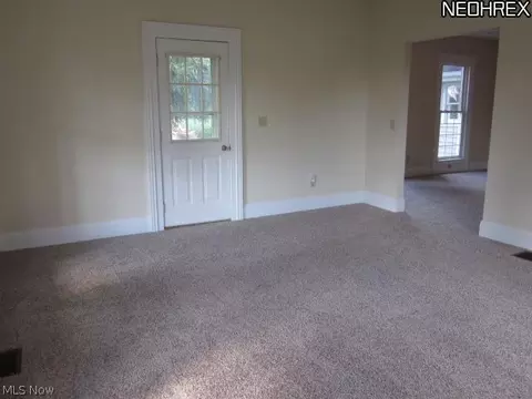 8023 Oberlin Rd, Elyria, OH 44035 photo 10