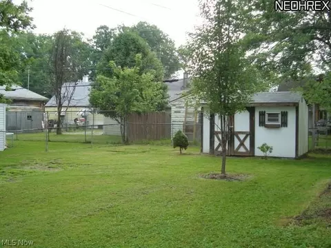 4975 Marigold Rd, Mentor, OH 44060 photo 17