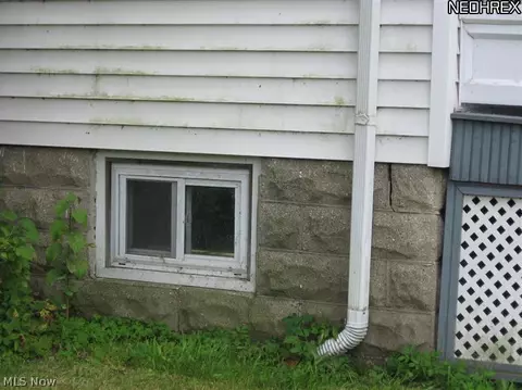 1302 Middle Ave, Elyria, OH 44035 photo 3