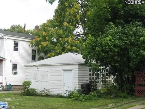 1302 Middle Ave, Elyria, OH 44035 photo 5