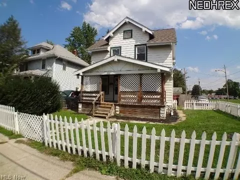 1212 West Ave, Elyria, OH 44035 photo 1