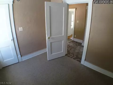1212 West Ave, Elyria, OH 44035 photo 6