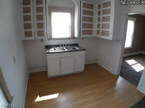 1212 West Ave, Elyria, OH 44035 photo 11