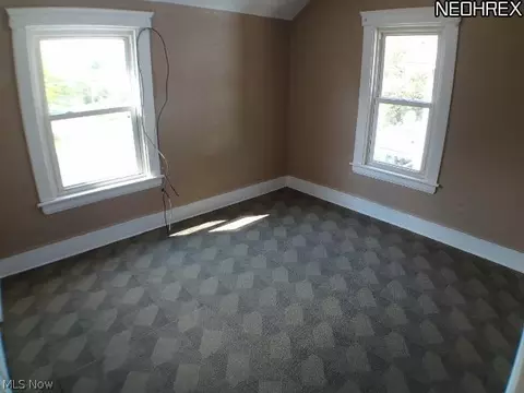 1212 West Ave, Elyria, OH 44035 photo 4