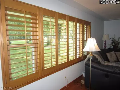 6252 Murray Ridge Rd, Elyria, OH 44035 photo 11