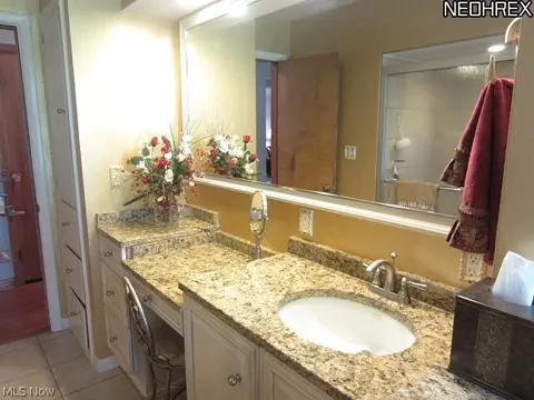 6252 Murray Ridge Rd, Elyria, OH 44035 photo 7