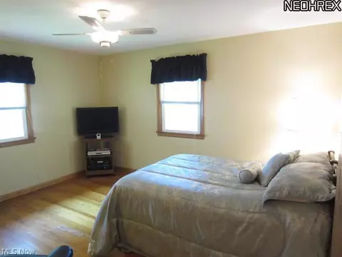 6252 Murray Ridge Rd, Elyria, OH 44035 photo 13