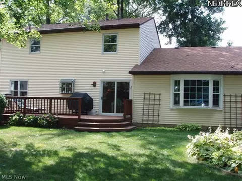 165 Pepperdine Dr, Elyria, OH 44035 photo 6