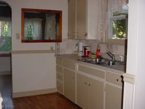 2602 E Waterloo Rd, Akron, OH 44312 photo 7