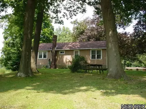 2602 E Waterloo Rd, Akron, OH 44312 photo 17