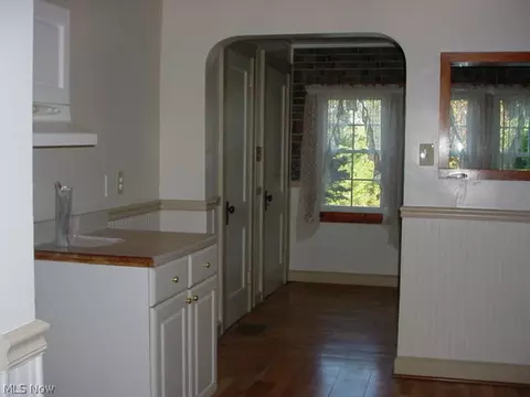 2602 E Waterloo Rd, Akron, OH 44312 photo 8