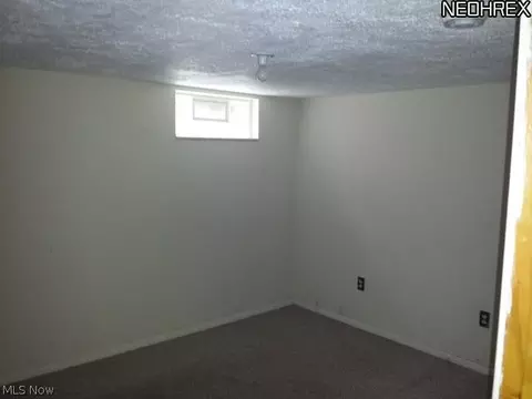 850 Wilder Ave, Elyria, OH 44035 photo 9
