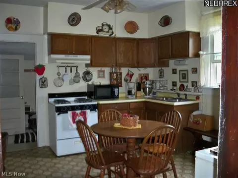 264 E Pine St, Lisbon, OH 44432 photo 7
