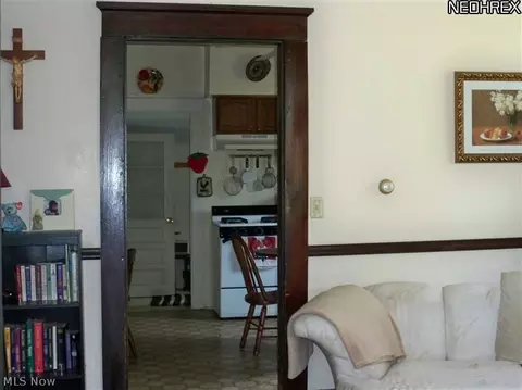 264 E Pine St, Lisbon, OH 44432 photo 6