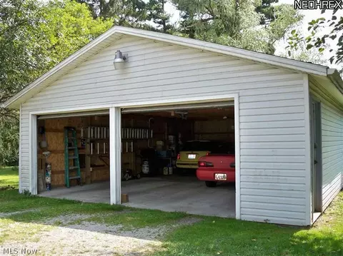 264 E Pine St, Lisbon, OH 44432 photo 16