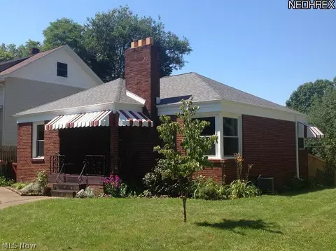 1308 Dover Ave, Dover, OH 44622 photo 1