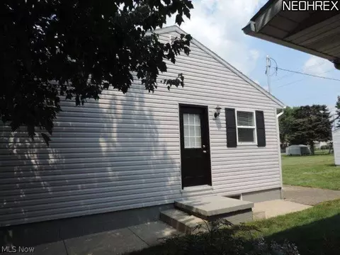 1427 Oak St, Dover, OH 44622 photo 14
