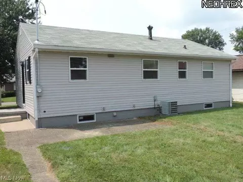 1427 Oak St, Dover, OH 44622 photo 15