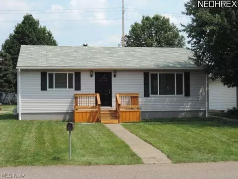 1427 Oak St, Dover, OH 44622 photo 13
