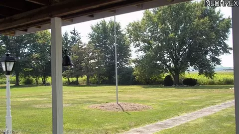 8352 W Ridge Rd, Elyria, OH 44035 photo 3