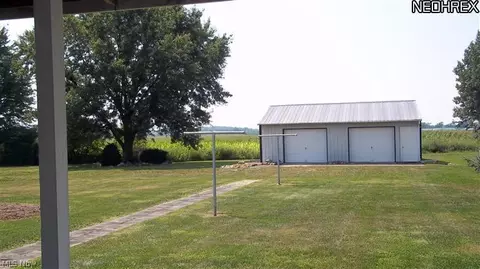 8352 W Ridge Rd, Elyria, OH 44035 photo 2