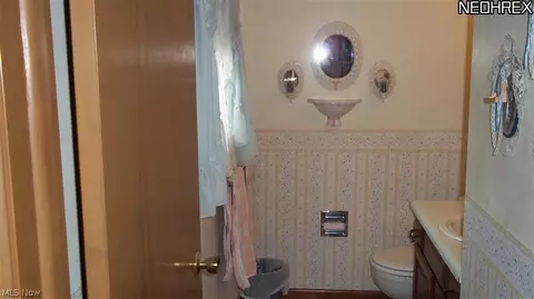 8352 W Ridge Rd, Elyria, OH 44035 photo 8