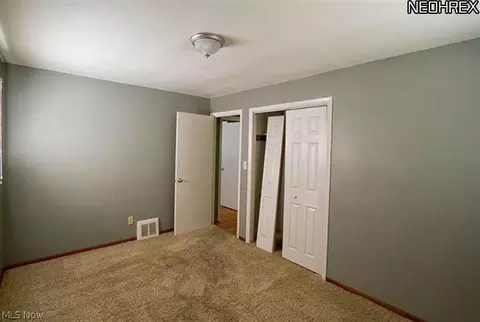 1751 Rush Rd, Wickliffe, OH 44092 photo 9