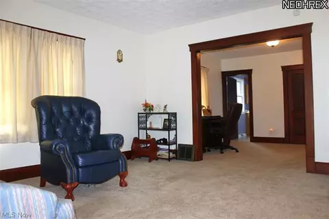 128 Oak St, Elyria, OH 44035 photo 12