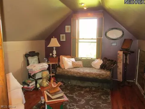 225 Pine St, Freeport, OH 43973 photo 11