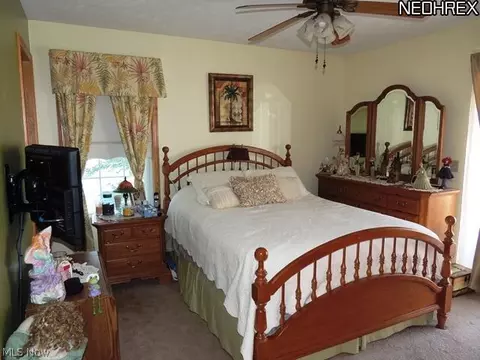 7002 Gilbert Ave, Parma, OH 44129 photo 14