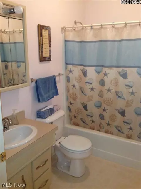 1209 E 17th St, Ashtabula, OH 44004 photo 15