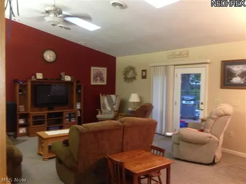 1209 E 17th St, Ashtabula, OH 44004 photo 10