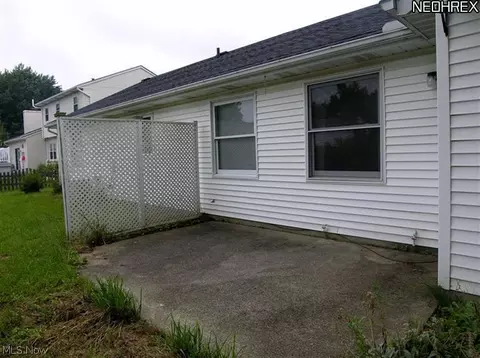 413 Auburn St, Elyria, OH 44035 photo 13