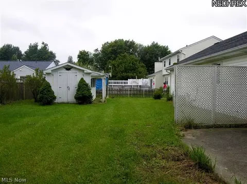 413 Auburn St, Elyria, OH 44035 photo 14