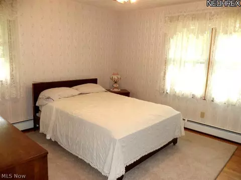 7330 Hillside Rd, Independence, OH 44131 photo 10
