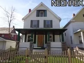 208 George St, Elyria, OH 44035 photo 1