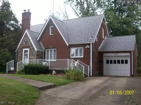 421 32nd St NW, Canton, OH 44709 photo 1